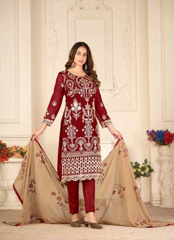 Grab These Suit in Fine Colored Pair With Bottom And Dupatta.These Top Are Georgette And Dupatta Are Fabricated On Georgette Pair With Santoon Bottom.Its Beautified With Heavy Designer Thread,Sequance Embroidery Work.