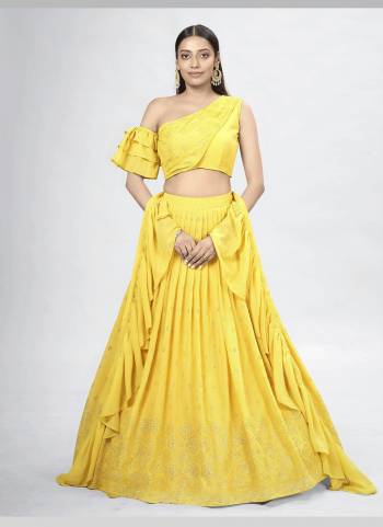 For A Designer Look,Grab These Lehenga Choli in Fine Colored.These Lehenga And Blouse Are Fabricated On Georgette Pair With Georgette Dupatta.Its Beautified With Designer Thread,Sequance Embroidery,Mukaish Work.