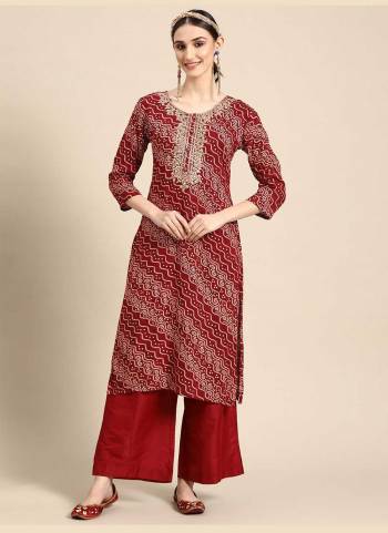 Attrective These Beautiful Looking Readymade Kurti.These Kurti is Fabricated On Rayon.Its Beautified With Bandhani Printed Designer With Embroidery Work.