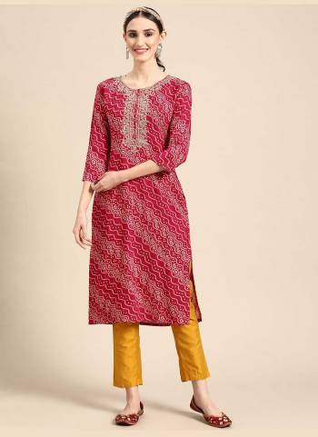 Attrective These Beautiful Looking Readymade Kurti.These Kurti is Fabricated On Rayon.Its Beautified With Bandhani Printed Designer With Embroidery Work.