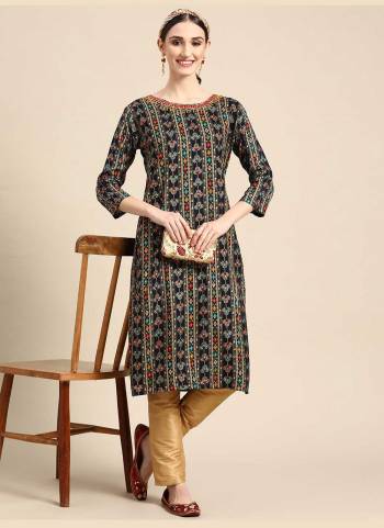 Attrective These Beautiful Looking Readymade Kurti.These Kurti is Fabricated On Rayon.Its Beautified With Bandhani Printed Designer With Embroidery Work.