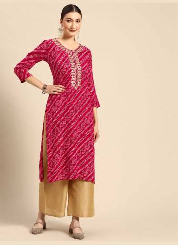 Attrective These Beautiful Looking Readymade Kurti.These Kurti is Fabricated On Rayon.Its Beautified With Bandhani Printed Designer With Embroidery Work.