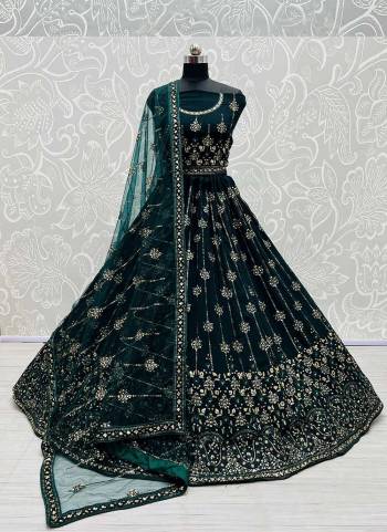 For A Designer Look,Grab These Lehenga Choli in Fine Colored.These Lehenga Choli Are Georgette And Dupatta Are Fabricated On Soft Net Pair.Its Beautified With Fancy Designer Thread,Sequance,Jari Embroidery Work.