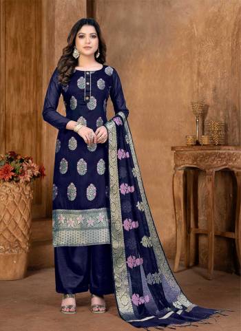 Grab These Suit in Fine Colored Pair With Bottom And Dupatta.These Top And Dupatta Are Fabricated On Banarasi Silk Pair With Santoon Bottom.Its Beautified With Santoon Inner.Its Beautified With Heavy Wevon Designer Work.