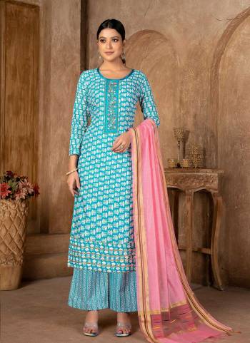 Grab These Suit in Fine Colored Pair With Bottom And Dupatta.These Top Are Cambric Cotton And Dupatta Are Fabricated On Fancy Pair With Cotton Bottom.Its Beautified With Designer Printed.