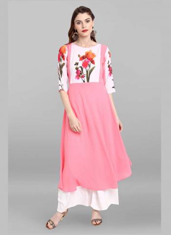 Grab These Beautiful Looking Readymade Long Kurti.These Kurti is Fabricated On Poly Crepe.Its Beautified With Designer Printed.