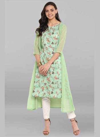 Grab These Beautiful Looking Readymade Long Kurti.These Kurti is Fabricated On Poly Crepe.Its Beautified With Designer Printed.