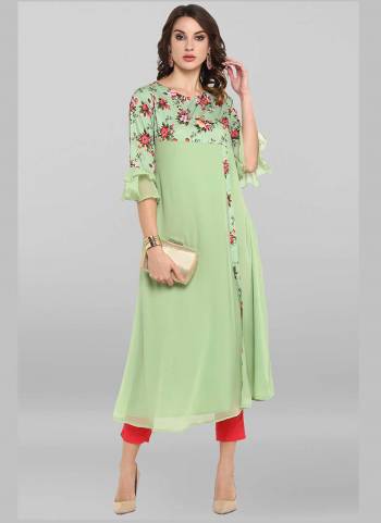 Grab These Beautiful Looking Readymade Long Kurti.These Kurti is Fabricated On Poly Crepe.Its Beautified With Designer Printed.