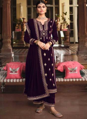 Attrective These Plazzo Suit in Fine Colored Pair With Bottom And Dupatta.These Top And Bottom Are Velvet And Pair With Velvet Dupatta.Its Beautified With Heavy Designer Embroidery Work.