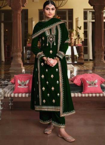 Attrective These Plazzo Suit in Fine Colored Pair With Bottom And Dupatta.These Top And Bottom Are Velvet And Pair With Velvet Dupatta.Its Beautified With Heavy Designer Embroidery Work.