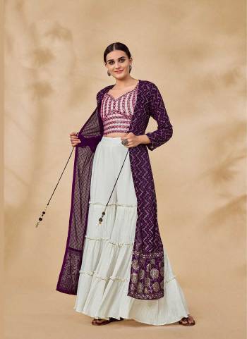 Attrective These Readymade Sharara Suit in Fine Colored Pair With Bottom And Jacket.These Top Are Georgette And Jacket Are Fabricated On Soft Net Pair With Georgette Bottom.Its Beautified With Heavy Designer Sequance,Thread Embroidery Work.