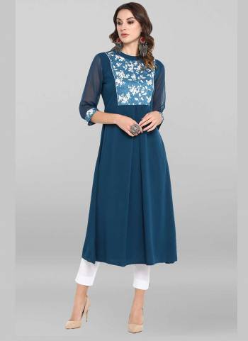 Grab These Beautiful Looking Readymade Long Kurti.These Kurti is Fabricated On Poly Crepe.Its Beautified With Designer Floral Printed.