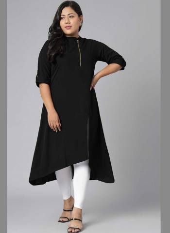 Grab These Beautiful Looking Readymade Plus Size Long Kurti.These Kurti is Fabricated On Poly Crepe.Its Beautified With Designer Solid.