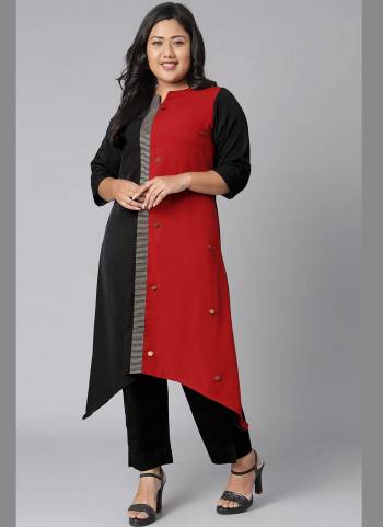 Grab These Beautiful Looking Readymade Plus Size Long Kurti.These Kurti is Fabricated On Poly Crepe.Its Beautified With Designer Solid.