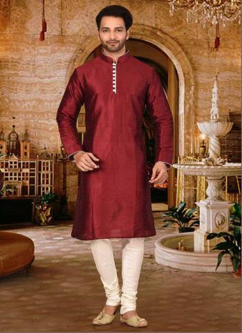 For A Festive Wear,Grab These Readymade Kurta With Chudidar Payjama Pair in Fine Colored.These Kurta And Chudidar Are Fabricated on Dupion Silk Pair.Its Beautified With Solid With Piping Coller .