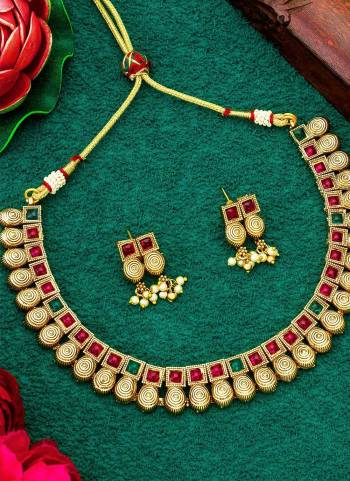 Grab These Beautifil Gold Colored Necklace.These Necklace is Come Copper Material And Beautified With Temple Work.