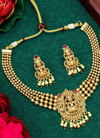 Grab These Beautifil Gold Colored Necklace.These Necklace is Come Copper Material And Beautified With Temple Work.