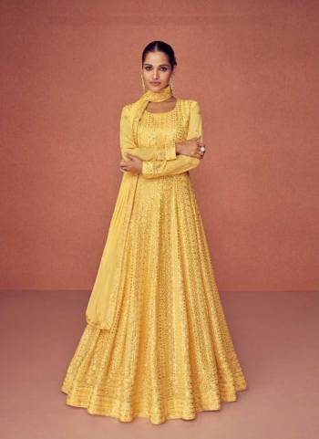 Attrective These Anarkali Suit in Fine Colored Pair With Bottom And Dupatta.These Top And Dupatta Are Fabricated On Faux Georgette Pair With Santoon Bottom.Its Beautified With Santoon Inner.Its Beautified With Heavy Designer Thread,Sequance Embroidery Work.