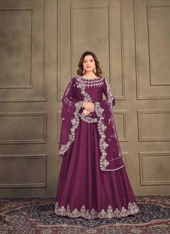 Grab These Anarkali Suit in Fine Colored Pair With Bottom And Dupatta.These Top Are Art Silk And Dupatta Are Fabricated On Net Pair With Santoon Bottom.Its Beautified With Santoon Inner.Its Beautified With Heavy Designer Embroidery Work.