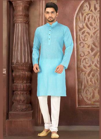 For A Festive Wear,Grab These Readymade Kurta With Chudidar Payjama Pair in Fine Colored.These Kurta Are Slub Cotton And Chudidar Are Fabricated on Cotton Pair.Its Beautified With Solid .