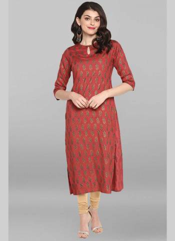 Grab These Beautiful Looking Readymade Long Kurti.These Kurti is Fabricated On Rayon.Its Beautified With Designer Printed.