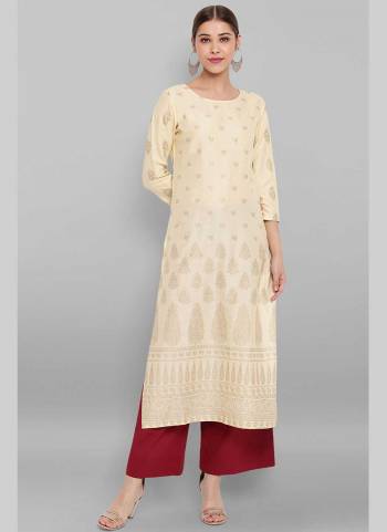 Grab These Beautiful Looking Readymade Long Kurti.These Kurti is Fabricated On Rayon.Its Beautified With Designer Ethnic Motifs Printed.