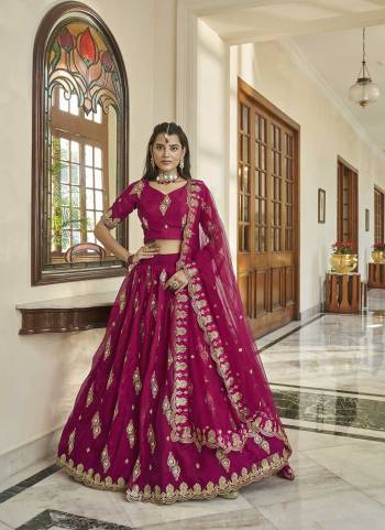 For A Designer Look,Grab These Lehenga Choli in Fine Colored.These Lehenga And Blouse Are Fabricated On Organza Pair With Butterfly Net Dupatta.Its Beautified With Heavy Jari,Thread, Sequance Embroidery Work.