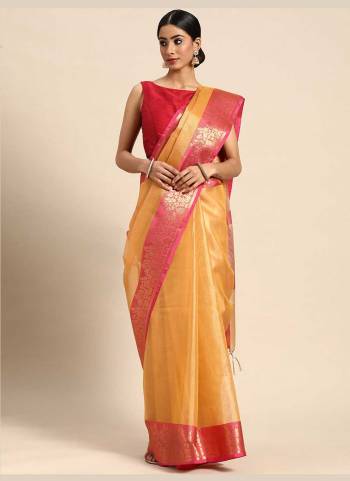 Grab These Festive Wear Saree in Fine Colored.These Saree is Fabricated On Poly Cotton Pair With Poly Cotton Blouse.Its Beautified With Wevon Pallu Border Designer.