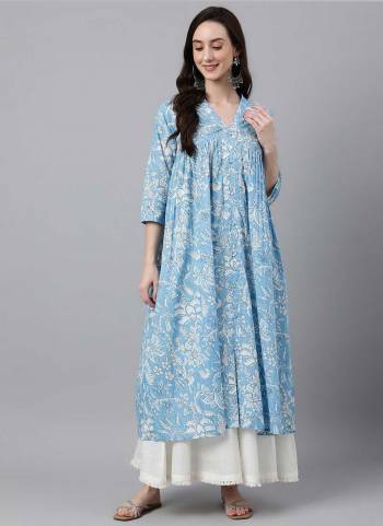 Looking These Beautiful Looking Readymade Long Kurti.These Kurti is Fabricated On Cotton.Its Beautified With Designer Printed.