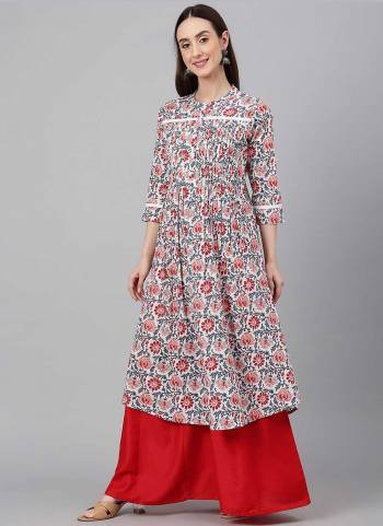 Looking These Beautiful Looking Readymade Long Kurti.These Kurti is Fabricated On Cotton.Its Beautified With Designer Printed.