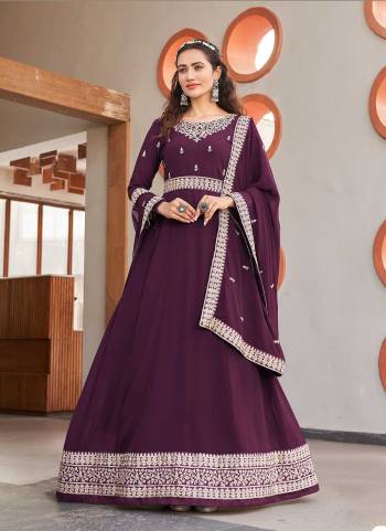 Grab These Anarkali Suit in Fine Colored Pair With Bottom And Dupatta.These Top And Dupatta Are Fabricated On Faux Georgette Pair With Santoon Bottom.Its Beautified With Heavy Designer Dori Embroidery,Stone Work.