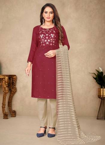 Grab These Suit in Fine Colored Pair With Bottom And Dupatta.These Top Are Parampara Cotton And Dupatta Are Fabricated On Laila Patti Pair With Indo Cotton Bottom.Its Beautified With Designer Embroidery Work.