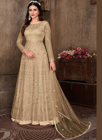 Grab These Suit in Fine Colored Pair With Bottom And Dupatta.These Top And Dupatta Are Fabricated On Butterfly Net Pair With Satin Bottom.Its Beautified With Satin Inner.Its Beautified With Heavy Designer Embroidery Work.