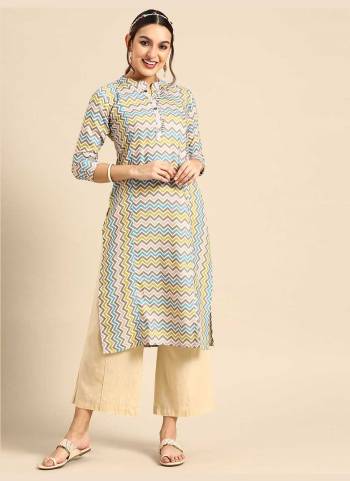 Attrective These Beautiful Looking Readymade Long Kurti.These Kurtis Fabricated On Rayon.Its Beautified With Designer Digital Printed.