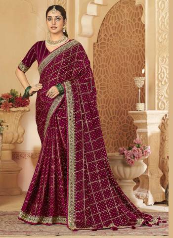 Grab These Festive Wear Saree in Fine Colored.These Saree Are Miss India Silk And Blouse is Fabricated On Cotton Silk.Its Beautified With Designer Bandhani Printed,Sequance,Mirror Embroidery Work.