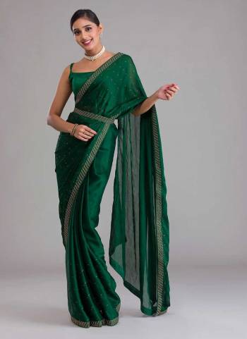 Grab These Festive Wear Saree in Fine Colored.These Saree is Fabricated On Georgette Pair With Satin Silk Blouse.Its Beautified With Swarovski,Diamond Work.