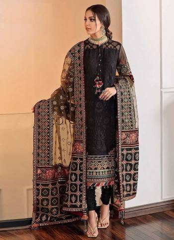 Attrective These Suit in Fine Colored Pair With Bottom And Dupatta.These Top Are Georgette And Dupatta Are Fabricated On Net Pair With Santoon Bottom.Its Beautified With Santoon Inner.Its Beautified With Heavy Designer Embroidery Work.