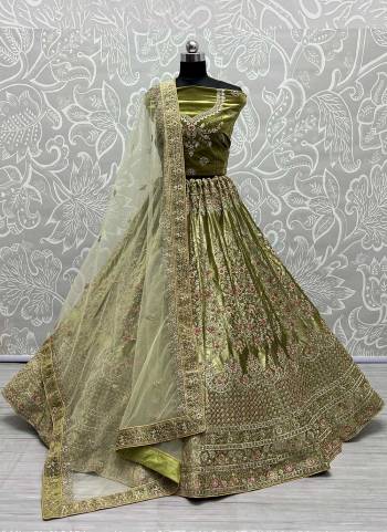 For A Designer Look,Grab These Lehenga Choli in Fine Colored.These Lehenga Choli Are Velvet And Dupatta Are Fabricated On Soft Net Pair.Its Beautified With Fancy Designer Multy,Dori Embroidery,Diamond Work.