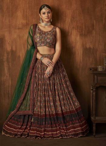 For A Designer Look,Grab These Readymade Lehenga Choli in Fine Colored.These Lehenga Are Georgette And Blouse Are Fabricated On Russion Silk Pair With Net Dupatta.Its Beautified With Designer Digital Printed,Crochet And Crush.