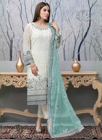 Garb These Designer Suit in Fine Colored Pair With Bottom And Dupatta.These Top Are Faux Georgette And Dupatta Are Fabricated On Net Pair With Santoon Bottom.Its Beautified With Santoon Inner.Its Beautified With Designer Embroidery Work.