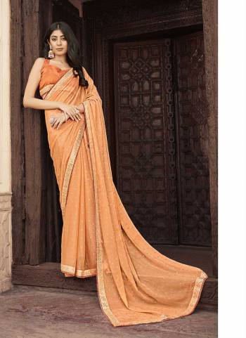 Grab These Party Wear Saree in Fine Light Colored.These Saree Are Samundri Chiffon And Blouse is Fabricated On Banglori.Its Beautified With Designer Foil Printed With Embroidery Work Lace Border.