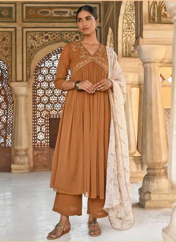 Looking These Beautiful Looking Readymade Suits.These Top Are Georgette And Georgette Bottom Fabricated With Georgette Dupatta.Its Beautified With Foil Printed,Designer Embroidery Work.