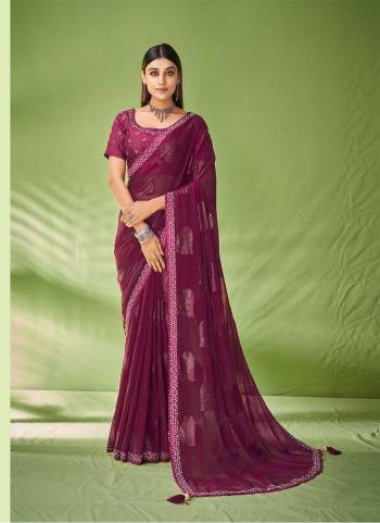 Look Attrective These Party Wear Saree in Fine Colored.These Saree Are Georgette And Blouse  is Fabricated On Raw Silk.Its Beautified With Wevon Designer With Embroidery Work.