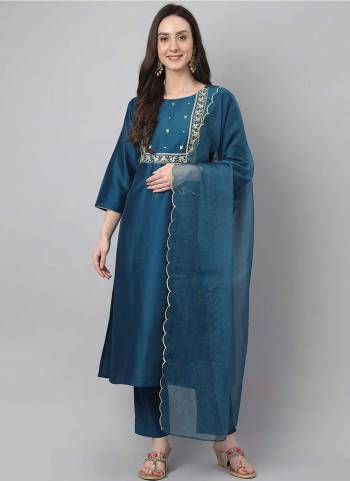 Looking These Beautiful Looking Readymade Suits.These Top And  Bottom Are Chinon Fabricated With Organza Dupatta.Its Beautified With Designer Embroidery Work.