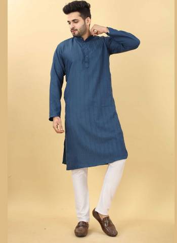 For A Festive Wear,Grab These Readymade Long Kurta Pair in Fine Colored.These Kurta Are Poly Viscose Fabricated on Pair.Its Beautified With Designer Wevon Lining .