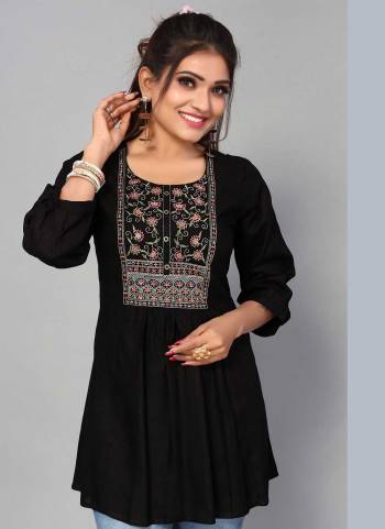 Attrective These Beautiful Looking Readymade Short Kurti.These Kurtis Fabricated On Rayon.Its Beautified With Designer Multy Thread Embroidery Work.