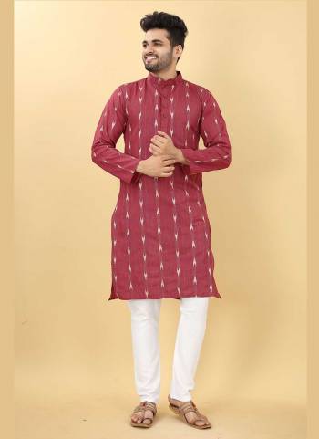 For A Festive Wear,Grab These Readymade Kurta Pair in Fine Colored.These Kurta Are Semi Cotton Linen Fabricated on Pair.Its Beautified With Designer Wevon.