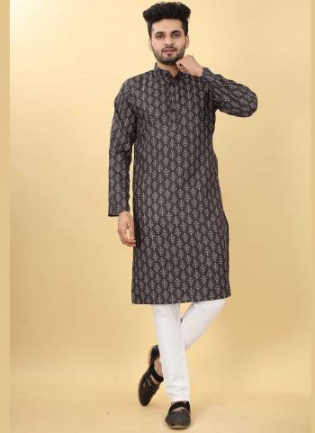 For A Festive Wear,Grab These Readymade Long Kurta Pair in Fine Colored.These Kurta Are Cotton Fabricated on Pair.Its Beautified With Designer Printed .