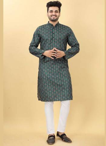 For A Festive Wear,Grab These Readymade Long Kurta Pair in Fine Colored.These Kurta Are Cotton Fabricated on Pair.Its Beautified With Designer Printed .