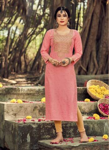 Attrective Looking These Beautiful Looking Readymade Long Kurti.These Kurti is Fabricated On Rayon.Its Beautified With Designer Printed, Embroidery Work.